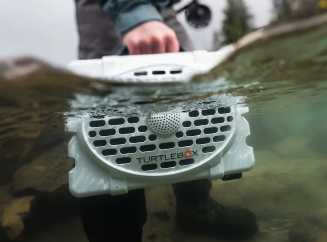 Turtlebox Gen 3 (White/Black)