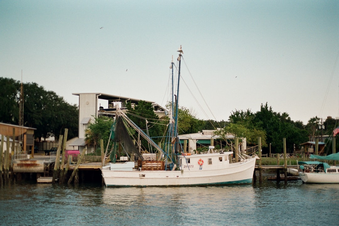 family boat charters charleston sc